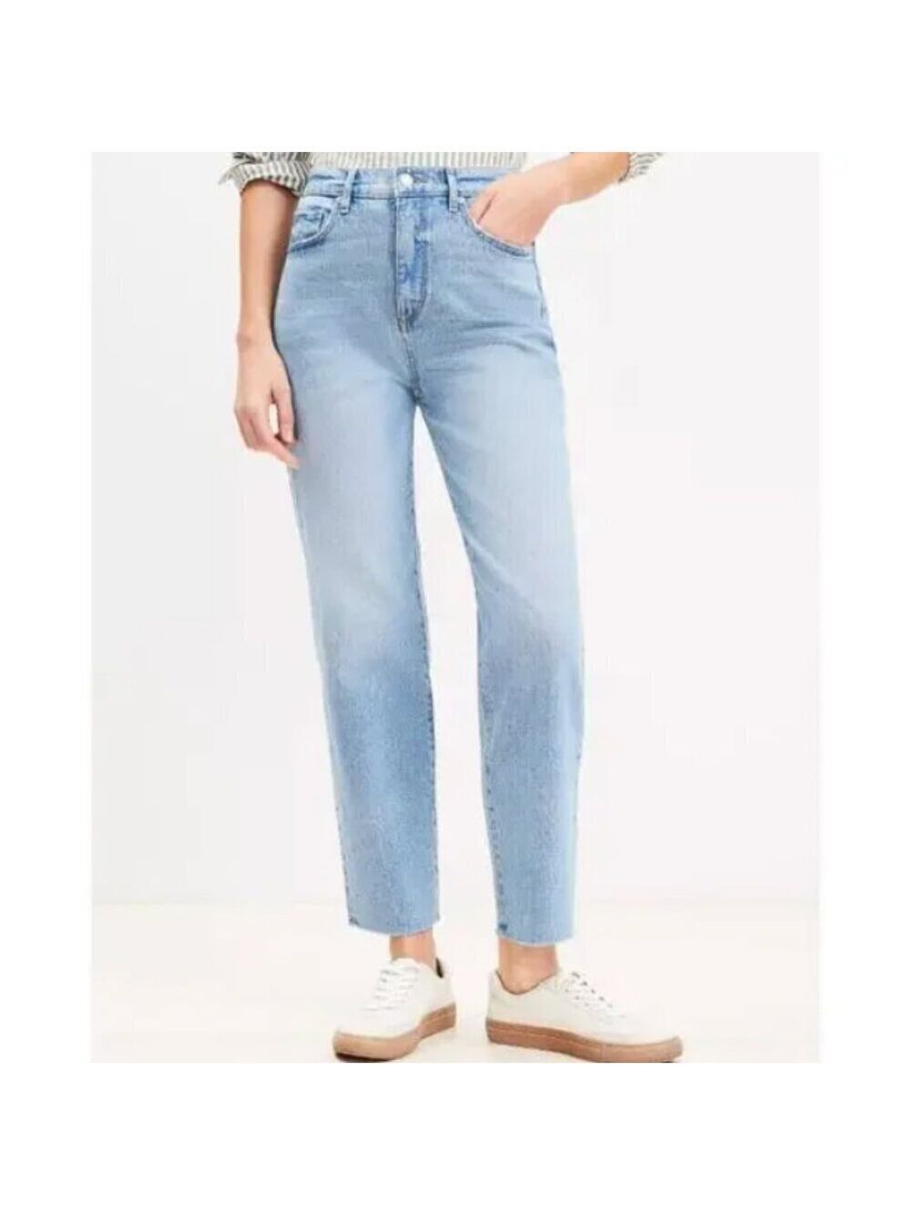 LOFT The Straight High Rise Jeans Size 32 Light Wash Raw Hem Stretch EUC